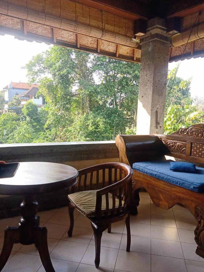 Family Guest House Убуд Екстер'єр фото